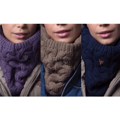 &#39;Equetech Cable Knit Loop Scarf